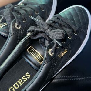 Size 11 guess shoes brand new